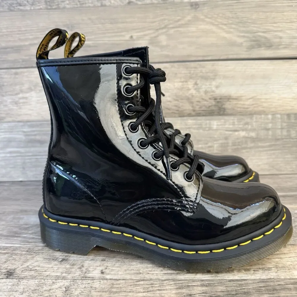 Dr. Martens 1460 Women’s Patent Lamper Lace Up Boots Shiny Black US 7 W /US 6 M